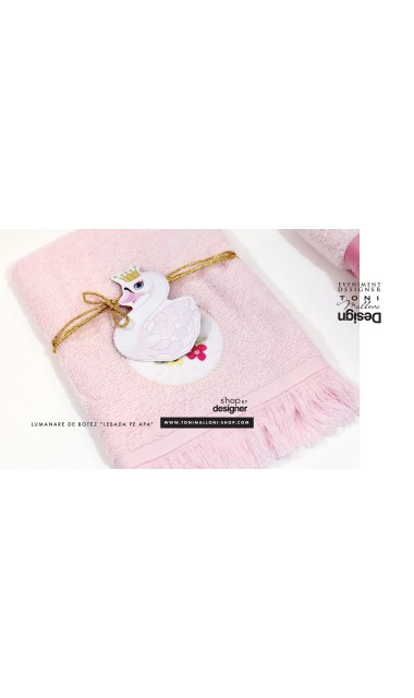 Trusou botez cu lebada pentru fetite personalizat prin brodare, Little Swan 21